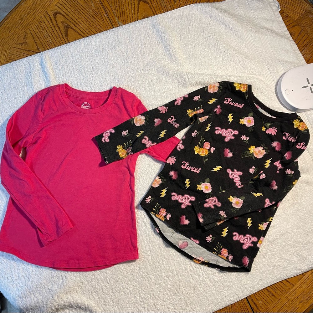 Set of 2 Long sleeve t-shirts girls size 4-5